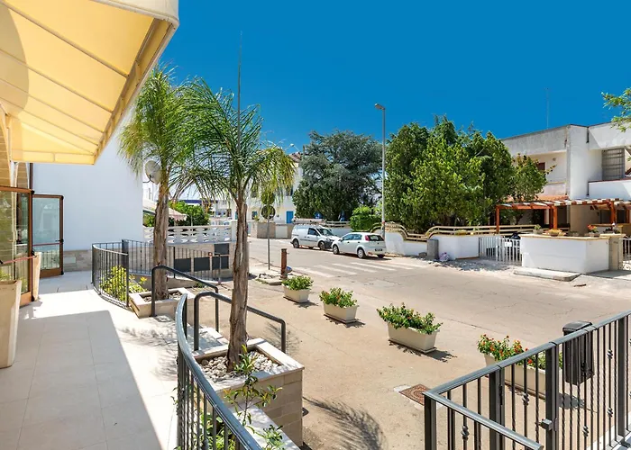 Lido Marini Rooms Affittacamere B&B