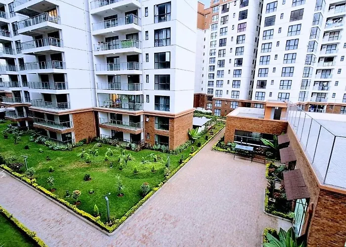 Apple Tree Apartment , 2 Bedroom Luxury Suites