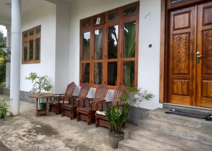 Alexandra Home For Foreign Tourists Only Gampola