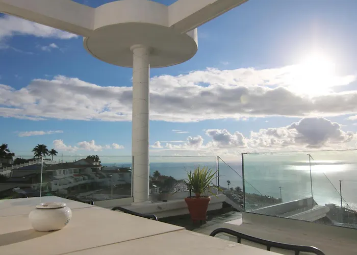 Villa Gonzalez Sea Views