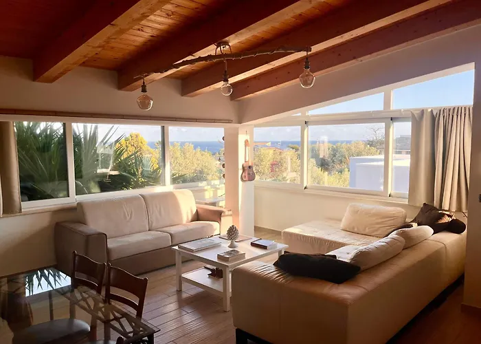 Blue Window - Rooms - 300M From Sea