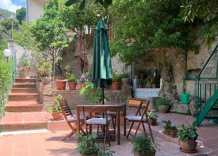 Bed and Breakfast The Secret Garden Vietri