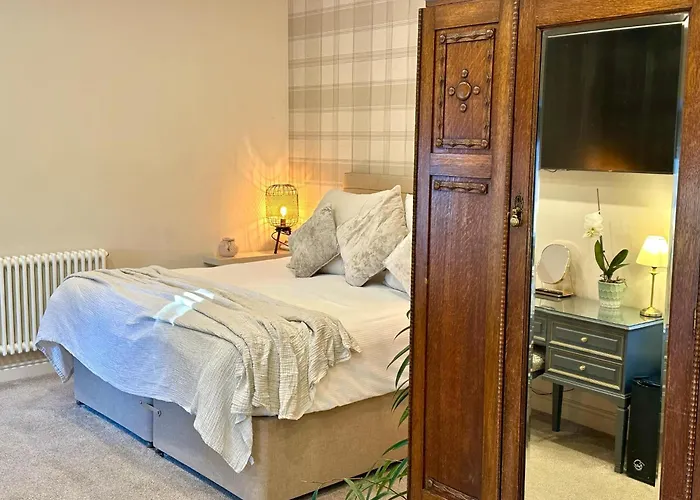 Beechtree Cottage, Cairngorm Suite, Kirkmichael