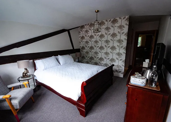 High Barn Bed & Breakfast Thursley