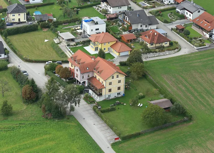 Hotel & Fitness Castello Seewalchen