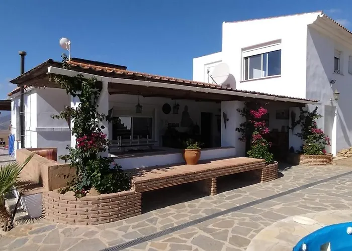 Bed&Breakfast Casa Ceratonia Álora