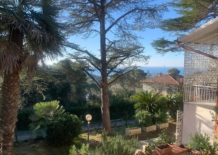 Villa Tara Quercianella