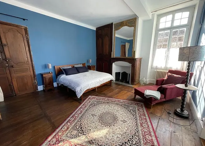 Bed and Breakfast Jardin des Remparts à Orthez