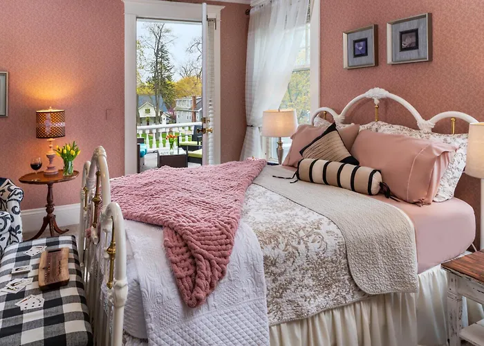 The Nordic Pineapple Bed And Breakfast Saint Johns