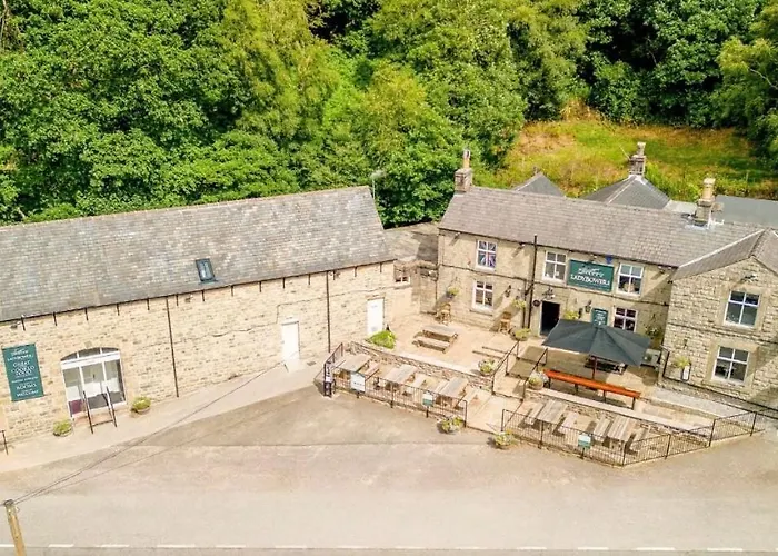 The Ladybower Inn