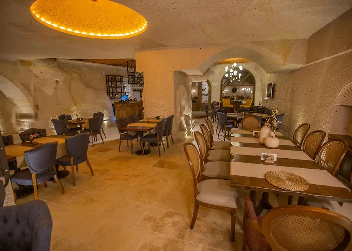 Nino Cave Suites