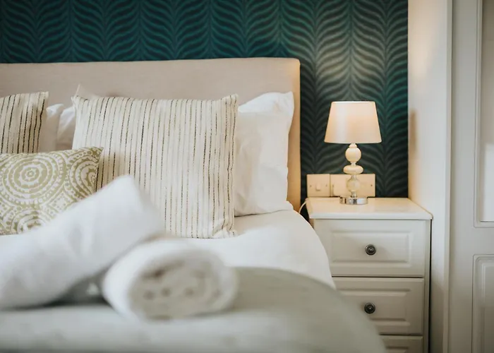 Ferlas Bed And Breakfast Penrhyndeudreath
