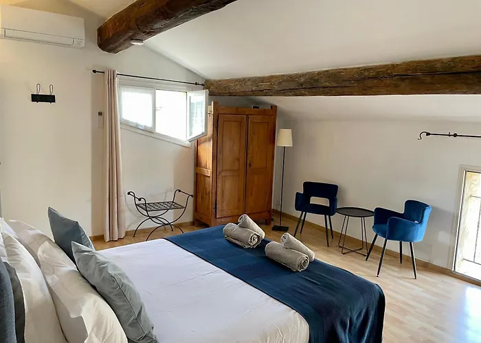 Villa Velleron - Bed And Breakfast