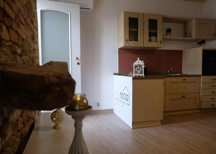 65012 House