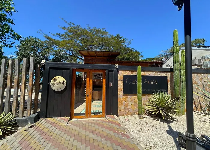 Casa Aura: Beachfront Premium