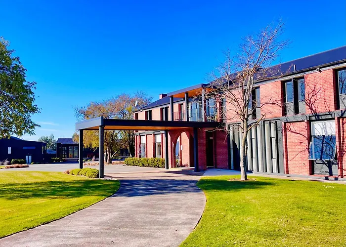 The Waimate Lodges