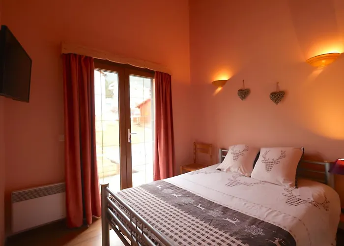 Chez Maguy Chambres d'hôtes et appartements Les Angles 