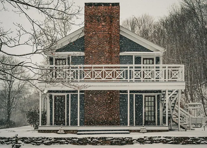 Cornell Inn, Lenox & The Berkshires