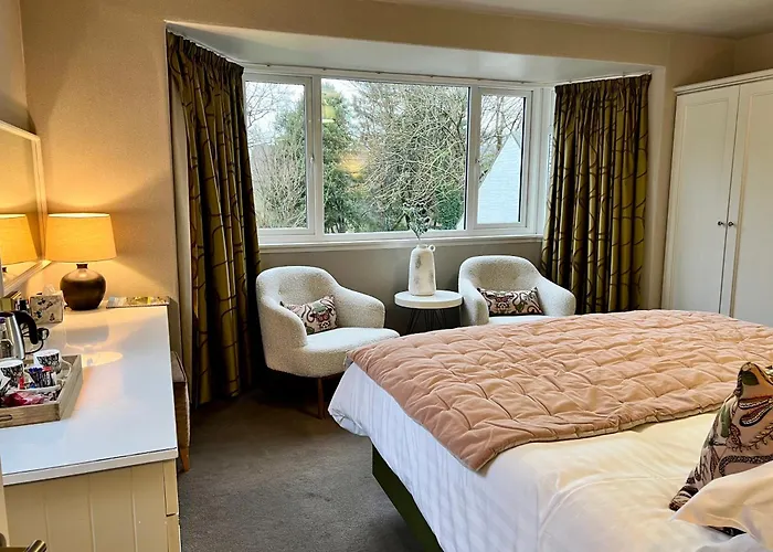 Selkirk Arms Hotel