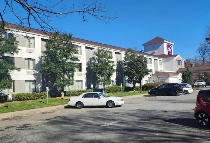 Sleep Inn Airport - Billy Graham Parkway