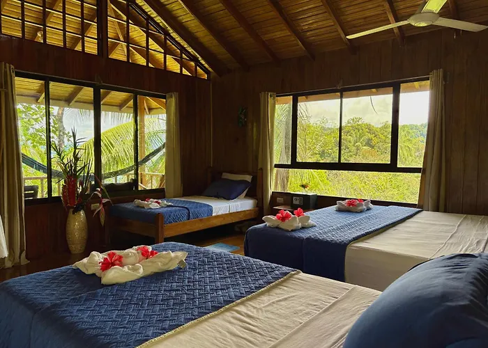 Bed and Breakfast Casa Horizontes Corcovado Drakes Bay