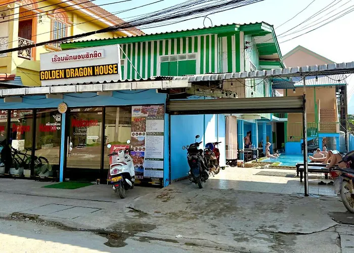 Vang Vieng Golden Dragon House