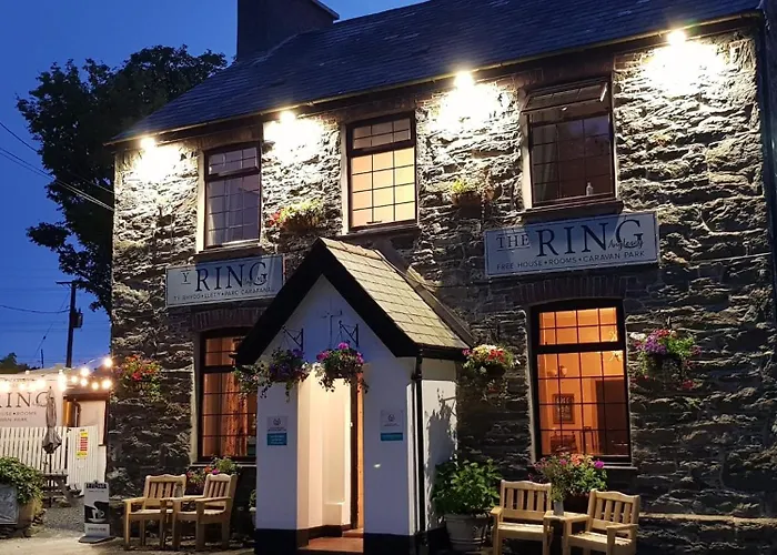 Ensuite Bed And Breakfast Rooms At The Ring Pub