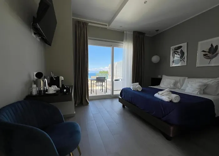 Aurantia - Mediterranean Tale Tropea