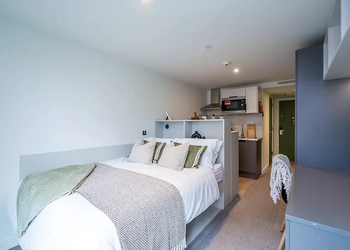 The Best Value Option For The City Centre - Non Students Welcome