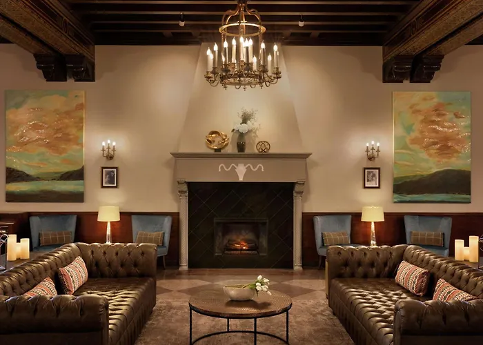 Hotel Saranac, Curio Collection By Hilton