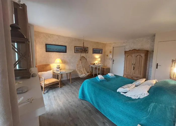 Retour Aux Sources Bed and Breakfast Gouberville
