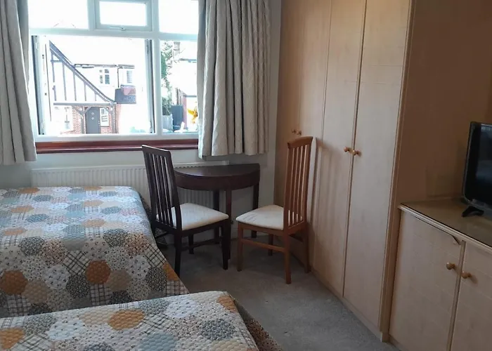 Edgware B&B
