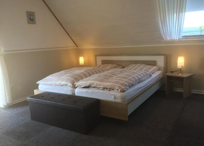 Bed and Breakfast Huus Störtebeker Dornumersiel