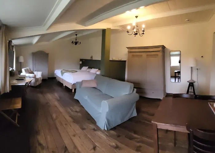 De Turfstaeker Bed and Breakfast Ospel