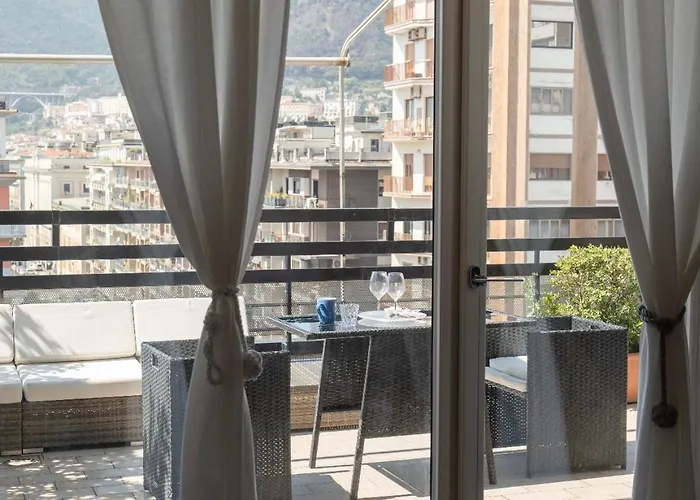 Mareluna Penthouse - Luxury Suites Salerno