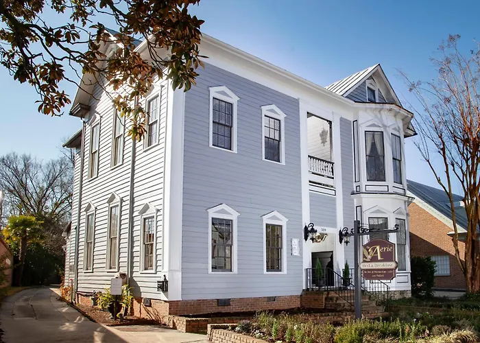 Aerie Bed & Breakfast