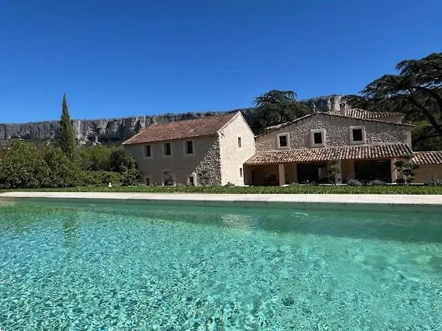 Mas Aux Cedres