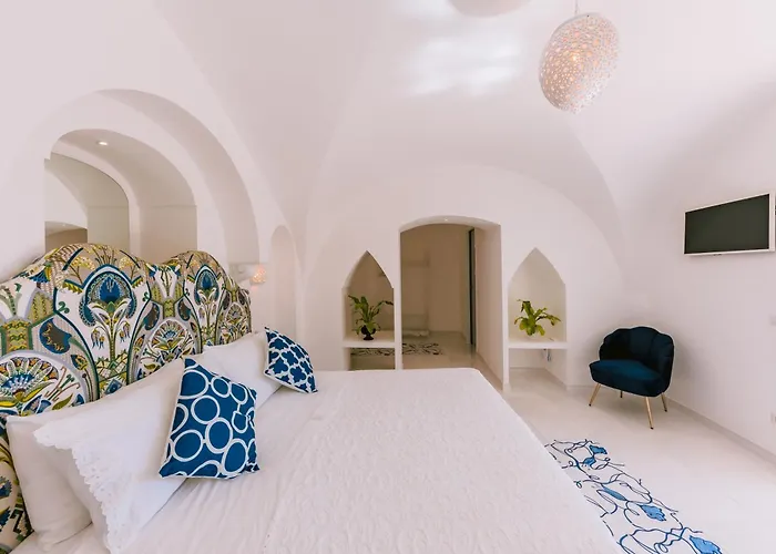 Villa Mary Suites