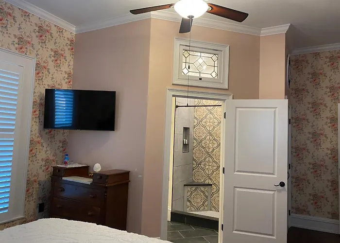 Belle Louise Historic Bed&Breakfast Paducah