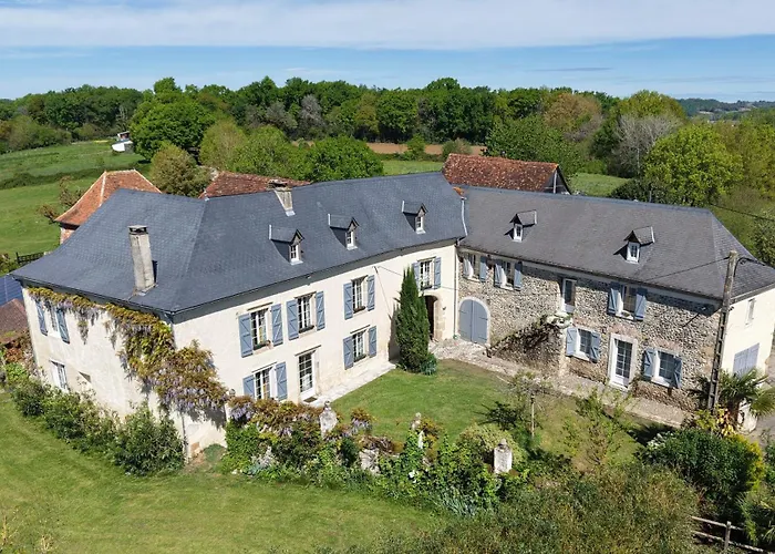 Domaine De La Castagnère