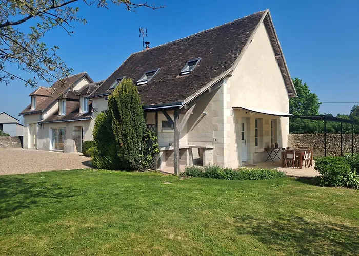 Bed and Breakfast Les Jarrieres à Dame-Marie-les-Bois
