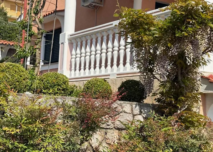 Bed And Breakfast Villa Iris Mošćenička Draga
