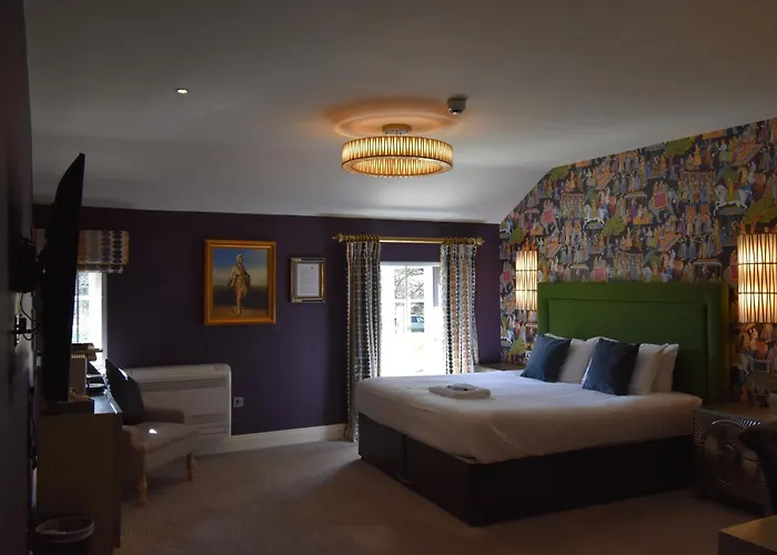 Elveden Inn