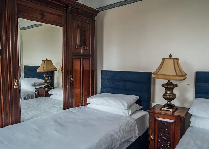 Bed and Breakfast Charlemont House Moy