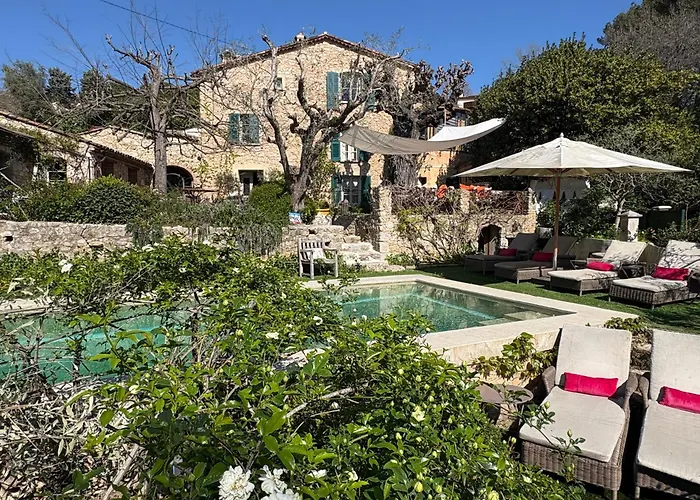 Les Rosees Mougins