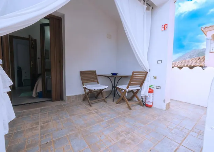 Bed and Breakfast Da Teresa San Teodoro 