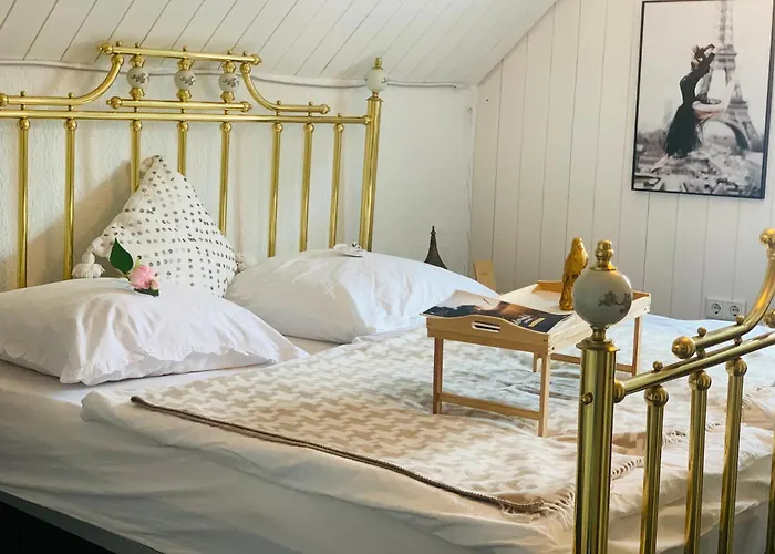 Casa Wellness am Wald 140 qm Bed&Breakfast&Wellness