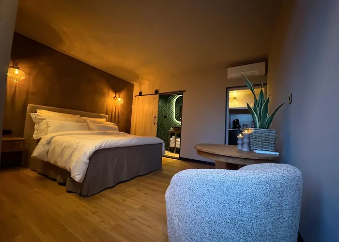 1920Renesse Bed and Breakfast