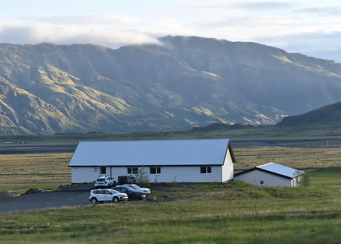 Glacier World - Hoffell Guesthouse