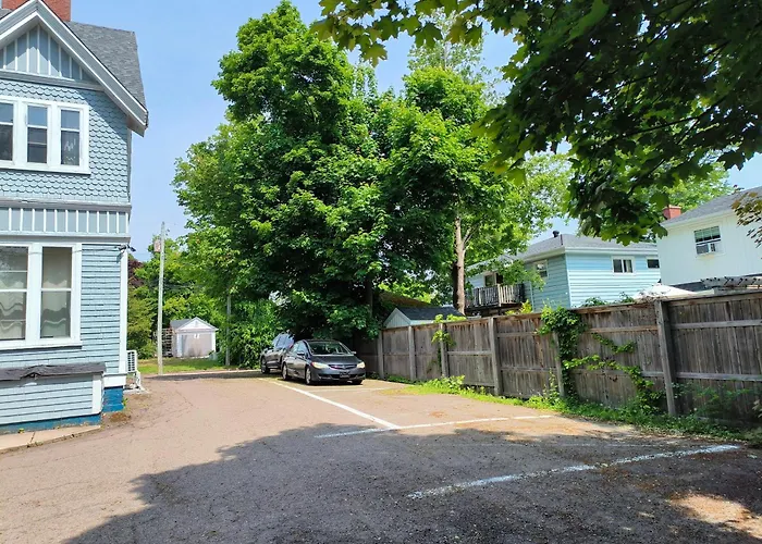 Andy'S Blue House